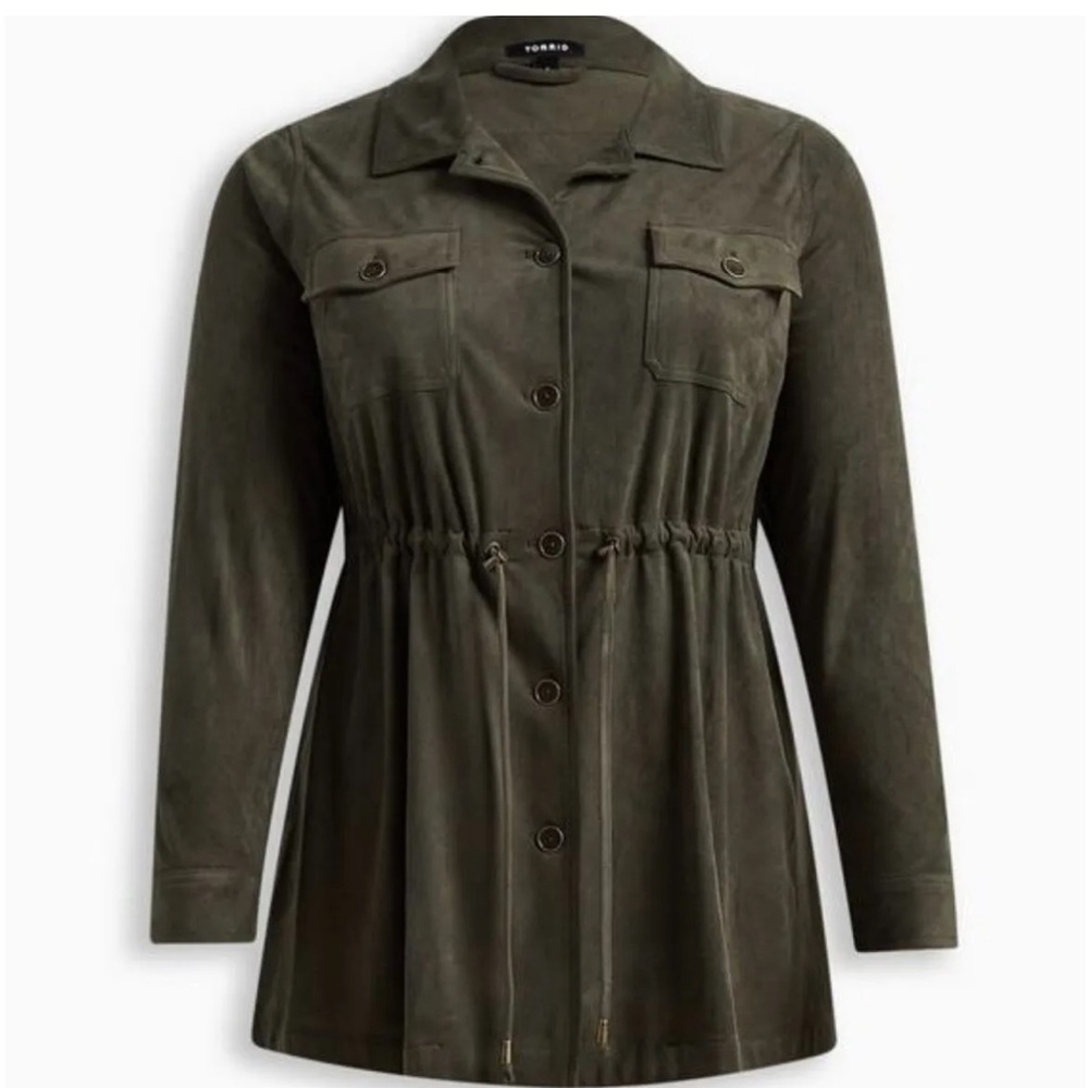 Beautiful Olive Faux Suede Collared Shacket
Perfect for layering